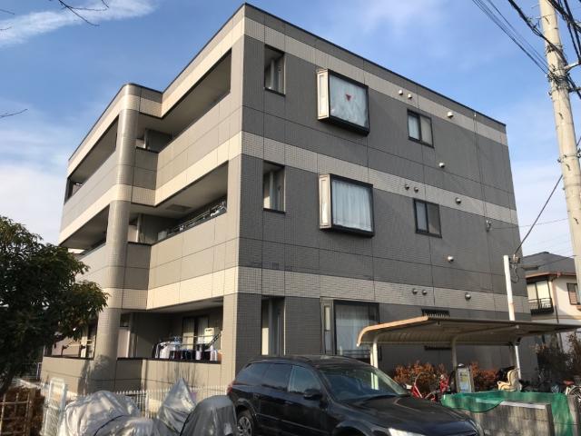 サン・エクセレンス 外観写真（昼）