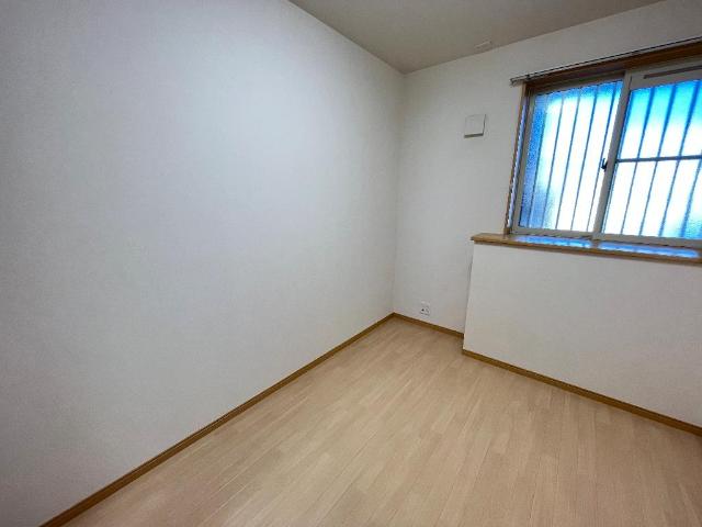 サンライズ戸田 洋室