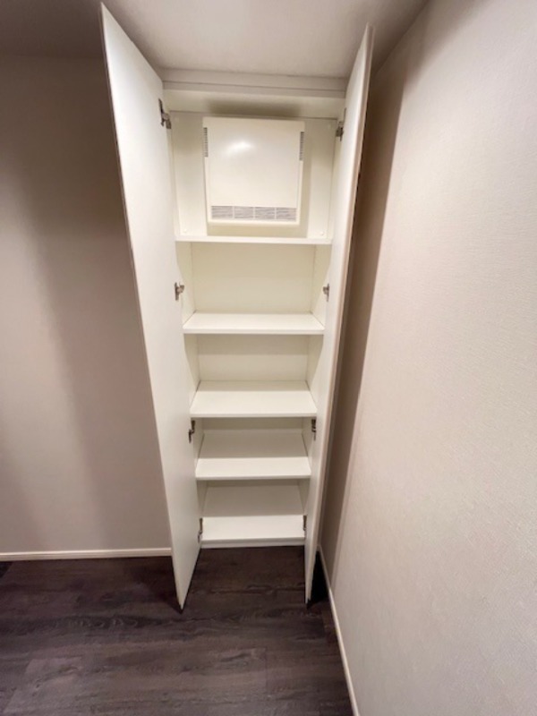 クレヴィアリグゼ日暮里 収納