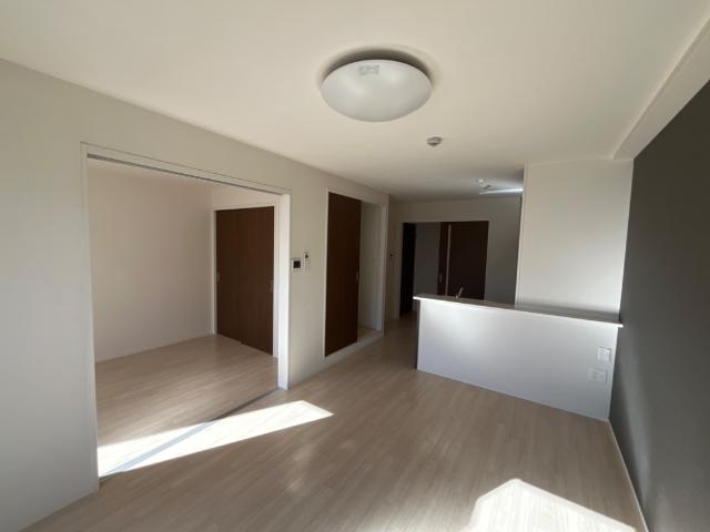 Ｌａ　Ｓｅｅｄ　Ｒｅｖｅ207号室 リビング