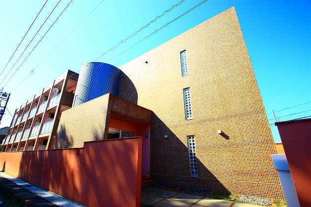 Ｃａｌｏｎ・Ｓｅｇｕｒ2階 外観