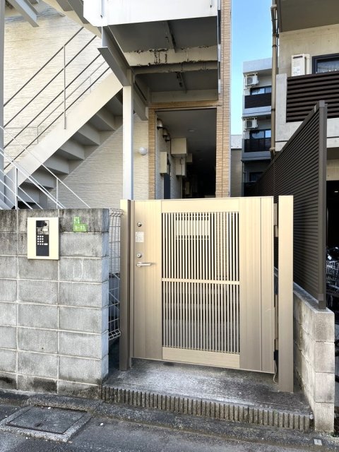 エメロード江古田2階 エントランス