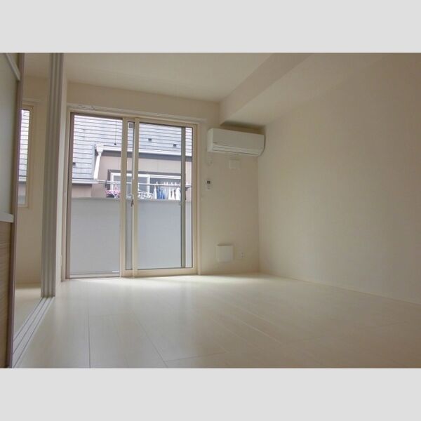 ラウレア瑞江 LDK10.7帖