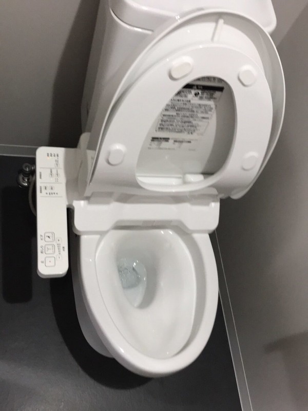 オリーブ院内3階 トイレ