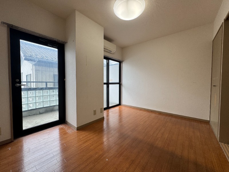 ケン・クリスタルⅡ1階 ※別部屋、別間取り