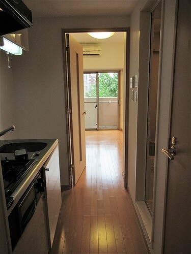 プリズムスクエア本駒込4階 廊下