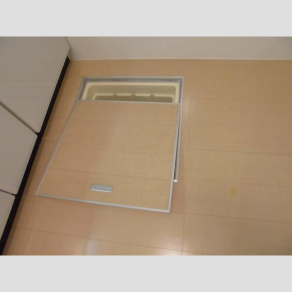 アスティオン　Ⅱ102号室 床下収納