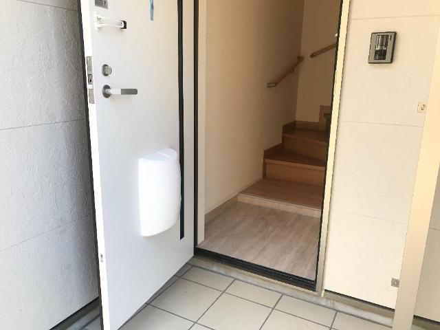 ウィステリア大野　Ｂ 玄関（イメージ）
