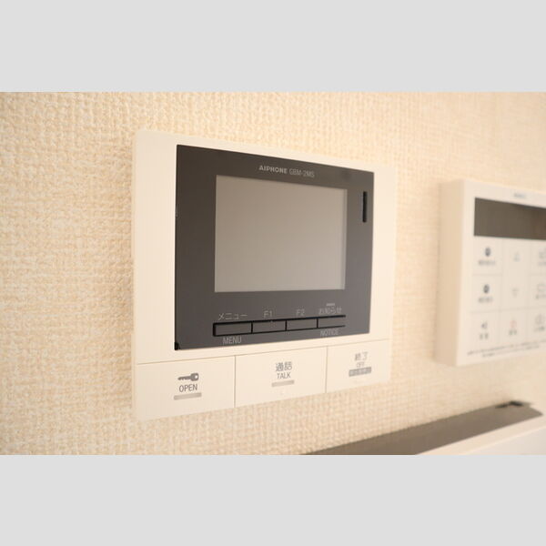 ルミエール102号室 TVインターホン