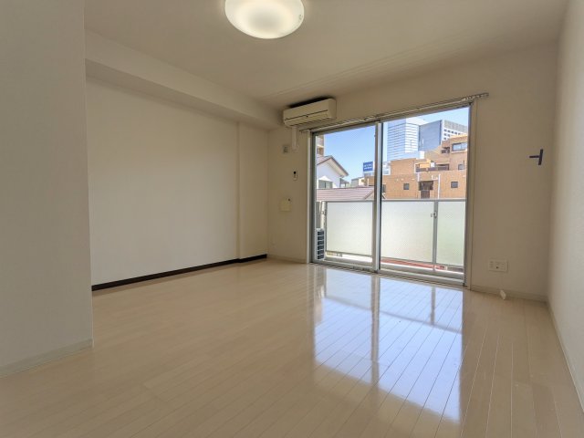 アイビーコート302号室 リビング