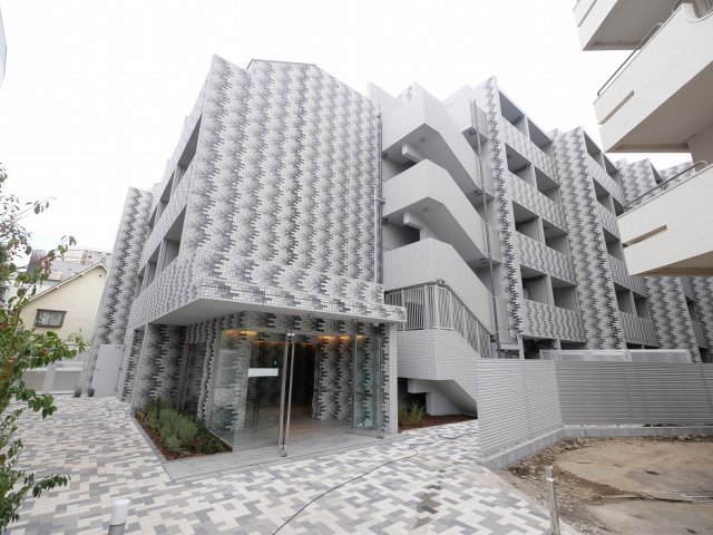 THE PREMIUM CUBE G 東中野4階 外観