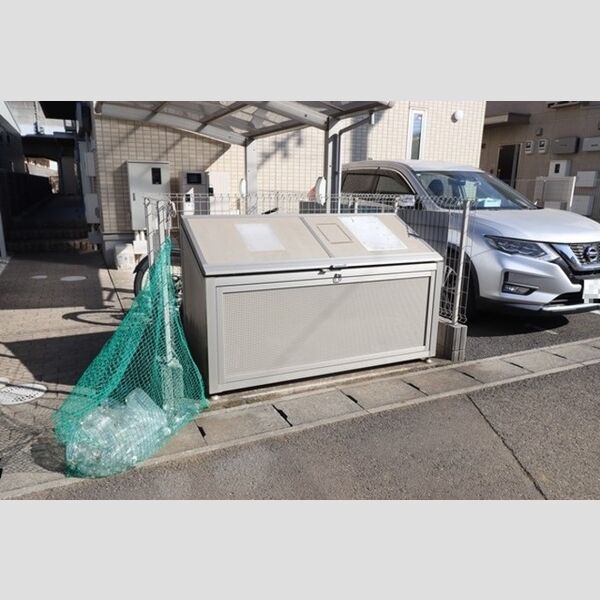 エスポワールⅡ101号室 ゴミ置き場