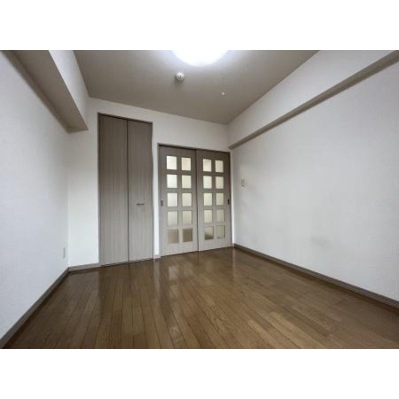 ジョイヴィレッジ御殿山5階 寝室