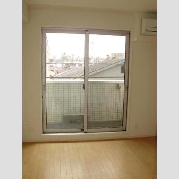 ピソ　ブランカ 401号室　洋室