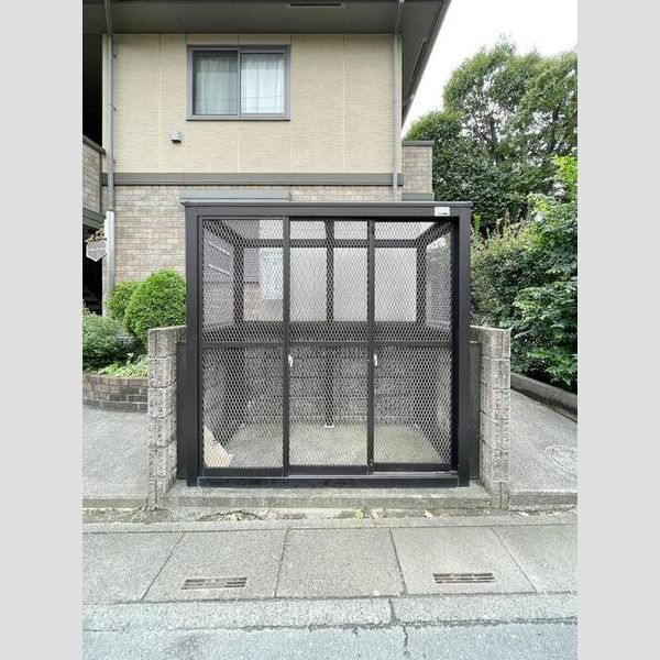 ア・ラ・モード ミシマ 周辺