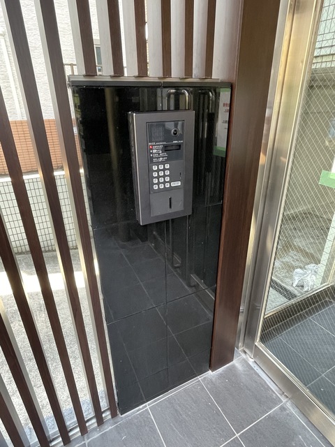 ヴェルデ梶が谷1階 オートロック