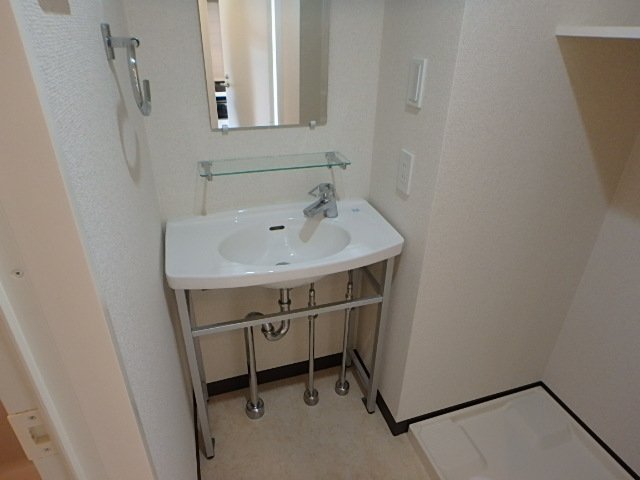 ＣＡＬＭ．ＫＯＩＷＡ　ＷＥＳＴ 洗面