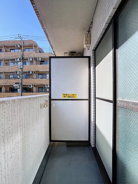 メゾン・ド・プルミエール204号室 同建物別部屋の参考画像