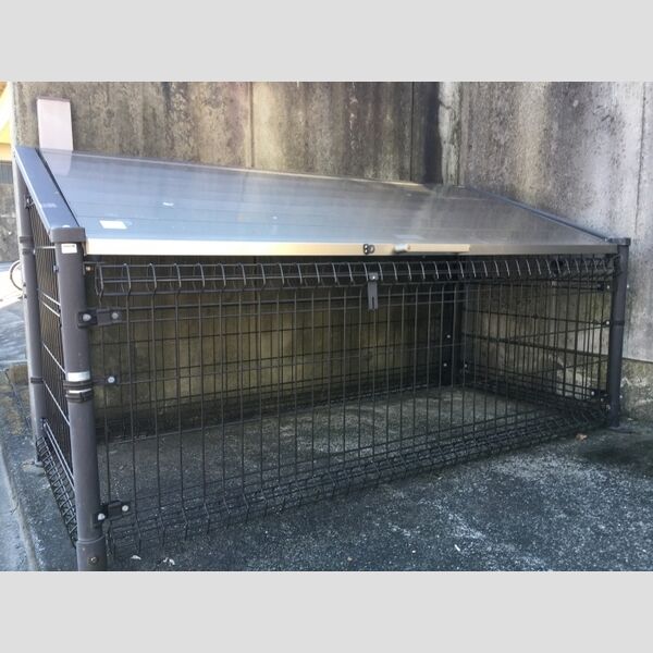 フローラ 共用ゴミ置き場(専用ボックスが設置されています)