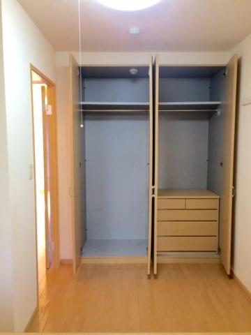 ヴァンベール201号室 収納