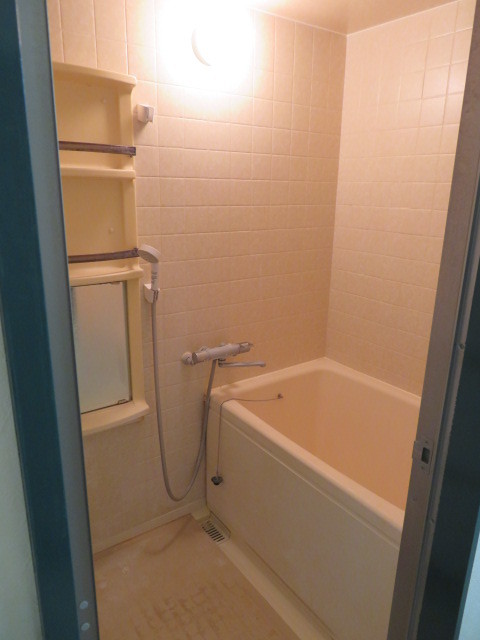 メゾン欅0101号室 お風呂