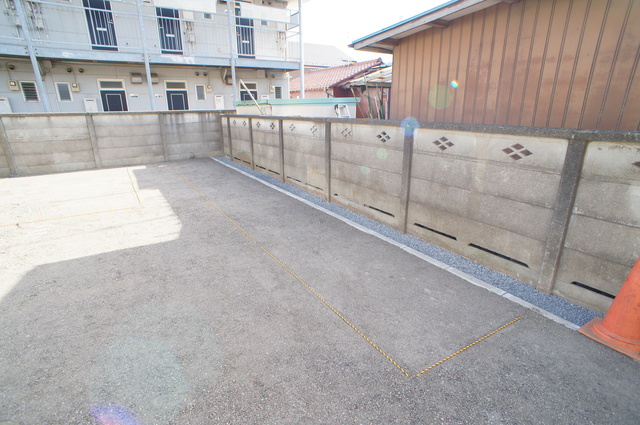 Ｐａｒｋ　ＦｏｒｅｓｔA10号室 駐輪スペース