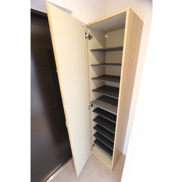 シュヴァン　ネージュ シューズボックス