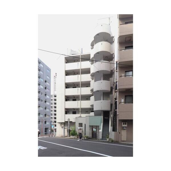 センチュリー紅葉坂101号室 外観