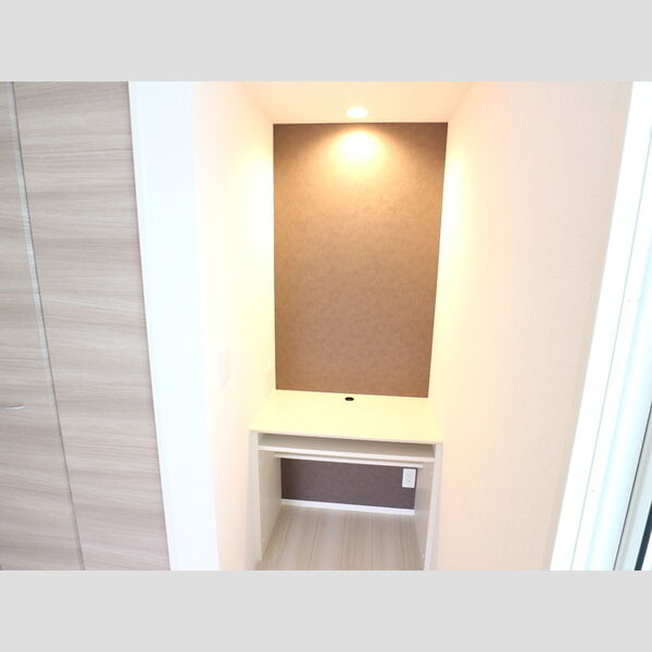 D-room樹・旭町205号室 ワークスペース