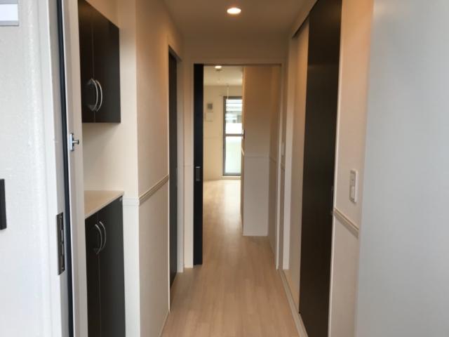 ビオラ・宮町203号室 玄関