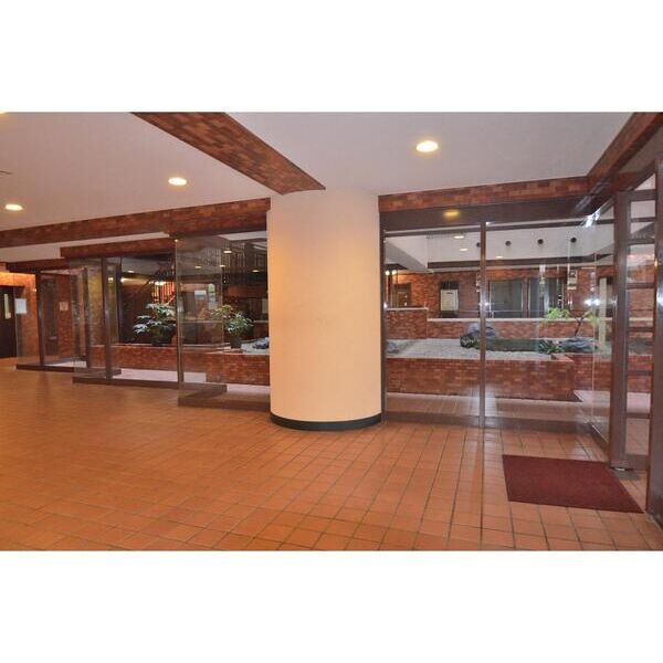 セザールプラザ府中314号室 エントランス