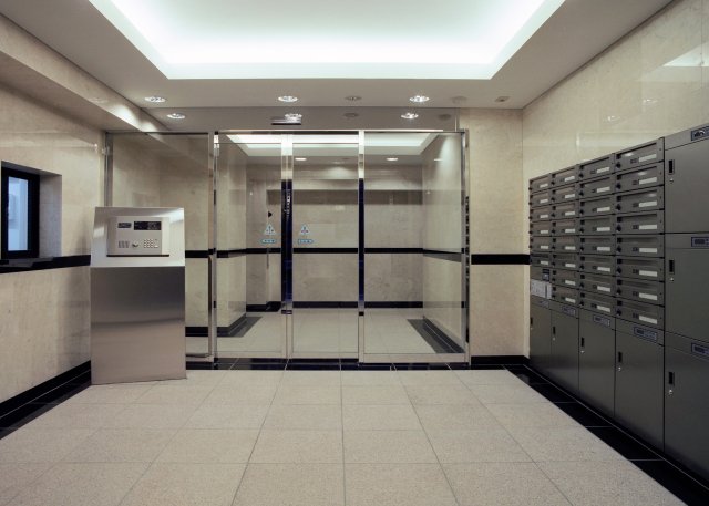 グラントゥルース両国 エントランス