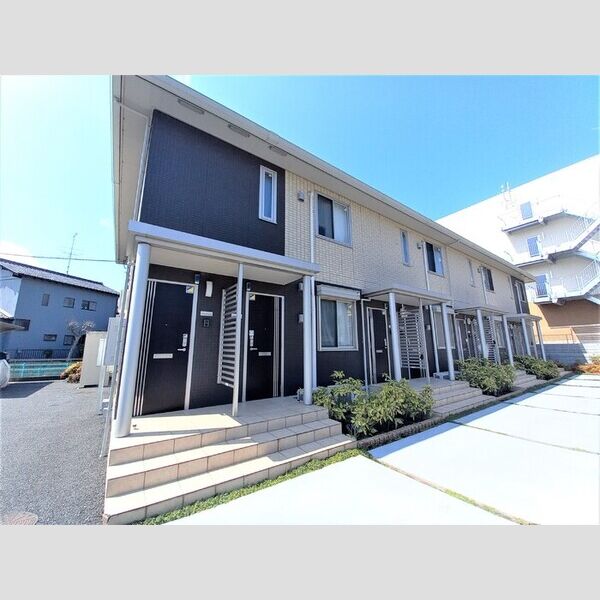 ポワール102号室 外観