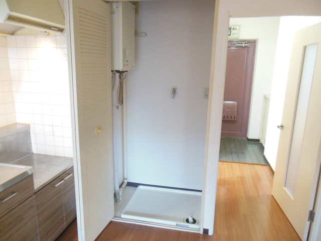 サンモール向台 洗濯機置場