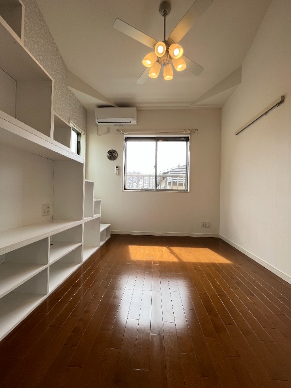 エルミタージュ上鷺宮 リビング