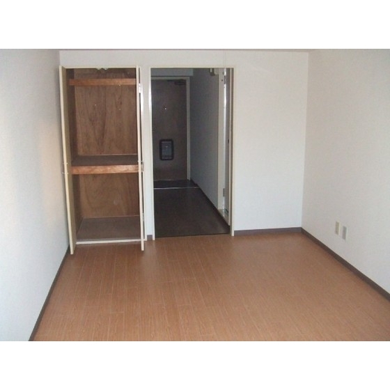 スターハイツ 内観