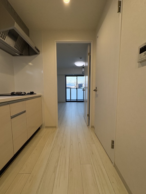 ＬＯＣ’Ｓ　ＭＵＳＡＳＨＩＮＡＫＡＨＡＲＡ4階 玄関