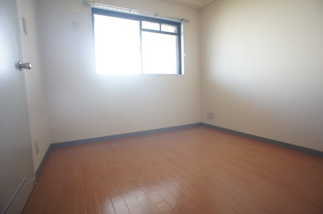 リビエール本郷0401号室 寝室