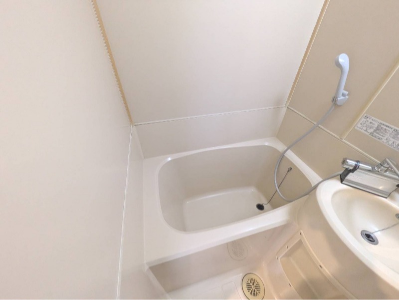 兼六コーポ滝山2階 お風呂