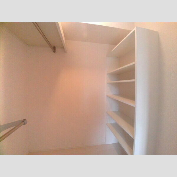 相武ガーデンコート ウォークインクローゼット