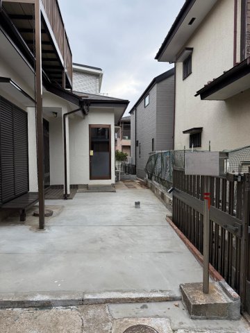 下貝塚戸建て 広々専用庭でガーデニングもOK