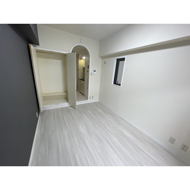 ロイヤルコート大岡山103号室 リビング