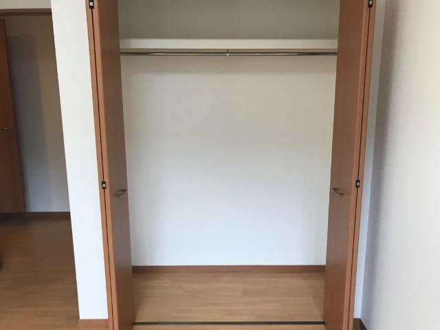 ネオハイム 収納