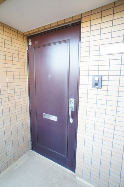 エーデルローゼン 玄関