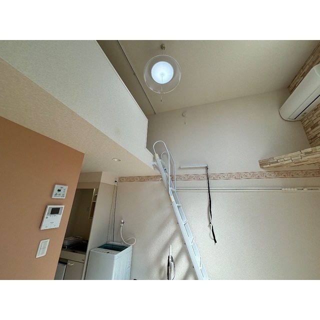 ユナイト上星川レアンドロの杜 リビング