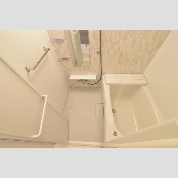 セジュール萩畠202号室 バス