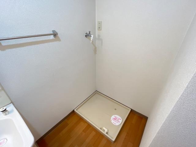 ピアリーハイム102号室 洗濯機置場