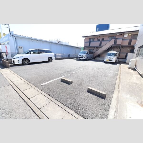 セントラル・クオ 駐車場