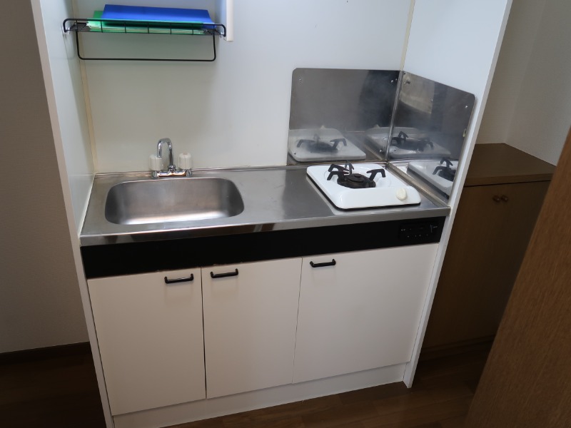 シャインヒル1階 ※別部屋写真参照