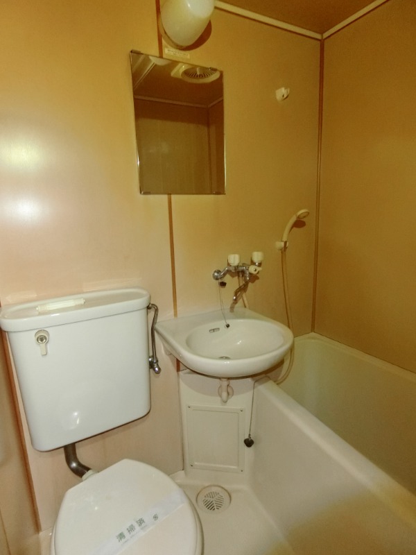 ジョエルココ1階 3点ユニットバス